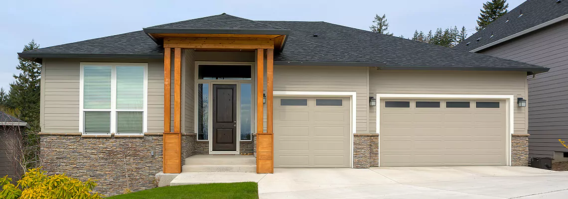 Repair Shaky Garage Door When Closing in Miami Gardens, Florida